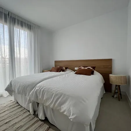 Mesas Homes Luxury 4 Bed Near The Sea And Port