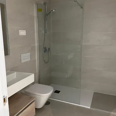 Mesas Homes Luxury 4 Bed Near The Sea And Port * Estepona